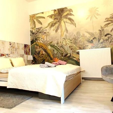 Elisabeth Home! Budapest Esterno foto